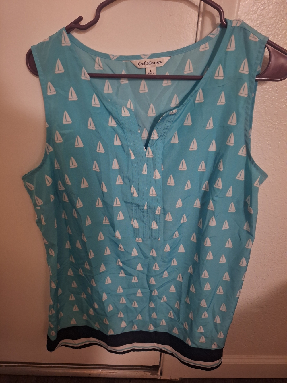 Croft & Barrow Turquoise Sleeveless Sailboat Print Top